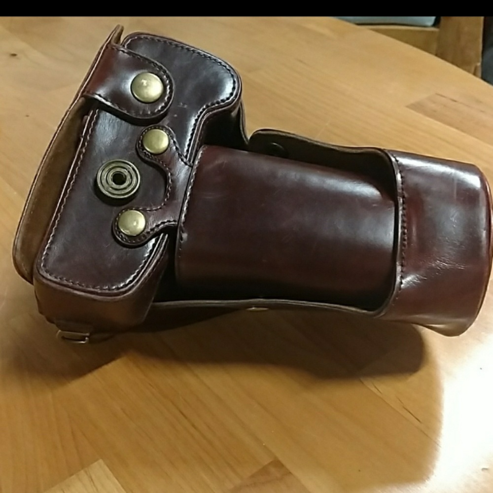 Camera case - Picture 3 of 4